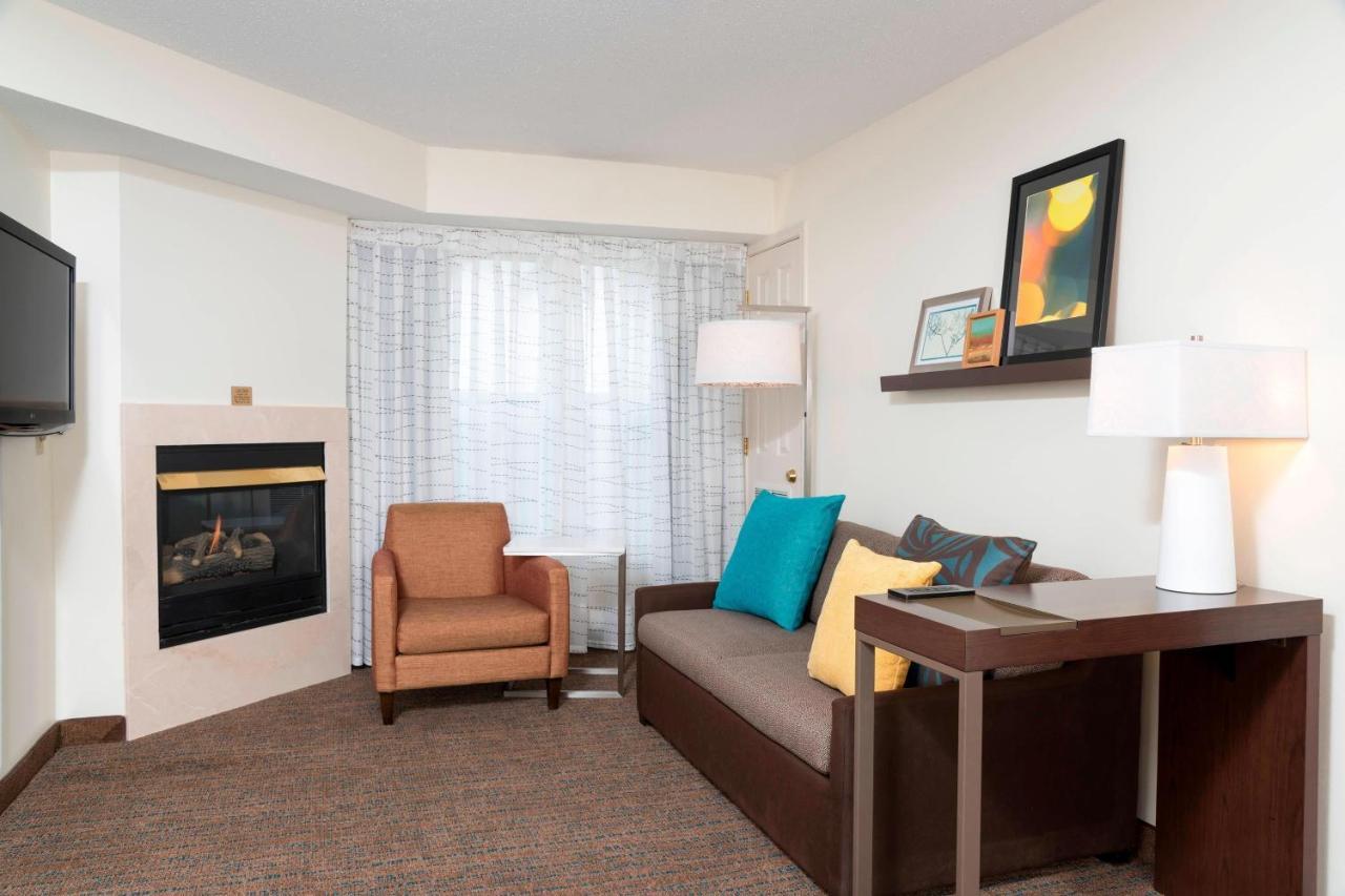Residence Inn By Marriott Grand Rapids West Грандвил Екстериор снимка