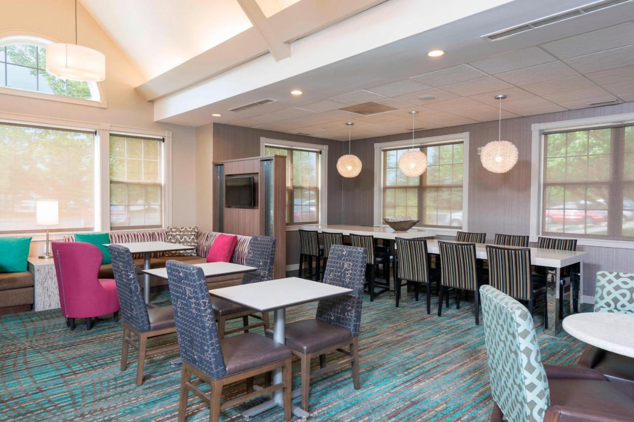 Residence Inn By Marriott Grand Rapids West Грандвил Екстериор снимка